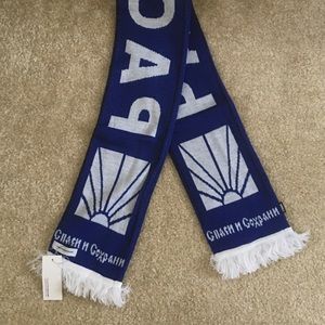 Gosha blue scarf